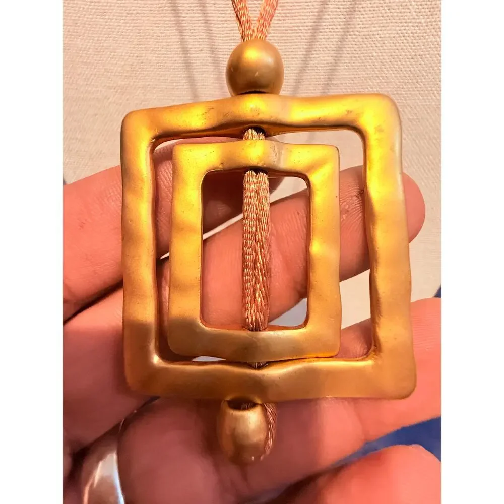 Vintage Gold Tone Geometric Pendant Necklace 30”